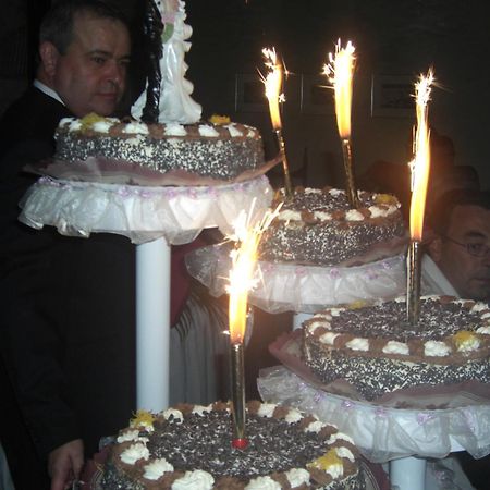 Hotel Cariñena Kültér fotó