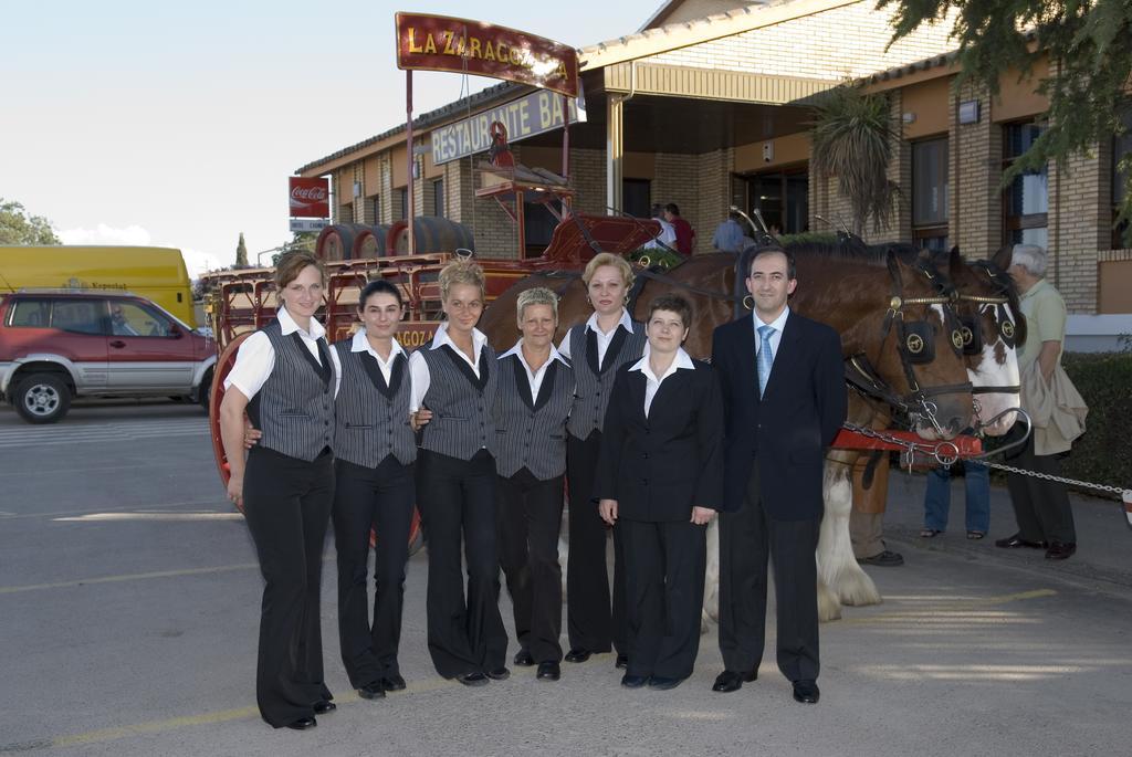 Hotel Cariñena Kültér fotó